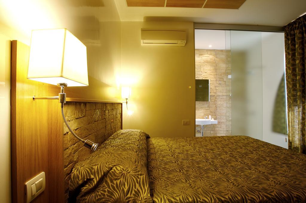 Dal Patricano Frosinone Kamer foto