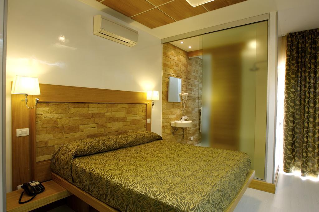 Dal Patricano Frosinone Kamer foto